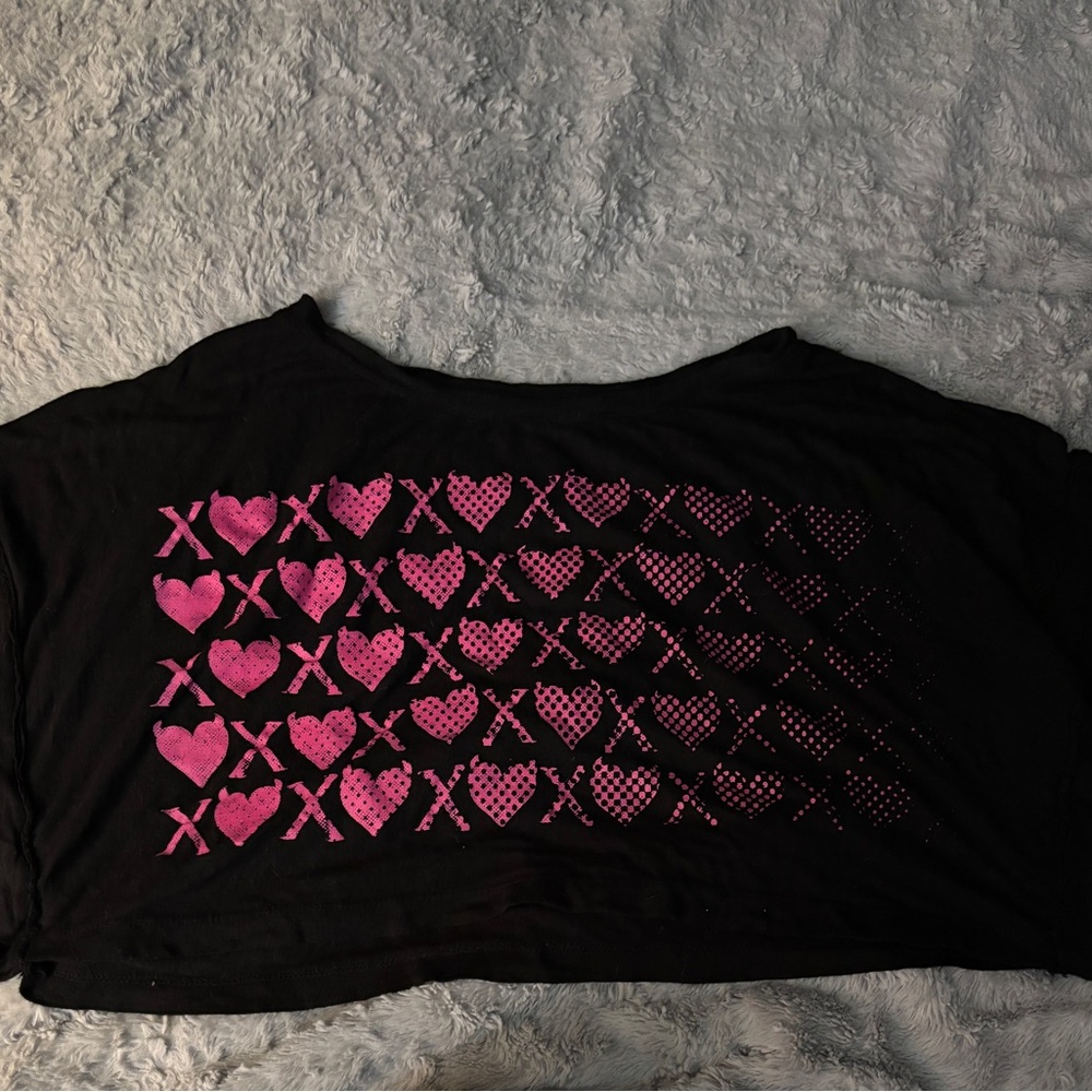 Y2K Hustler cross my heart crop Black Top Pink Hearts X small off shoulder loose